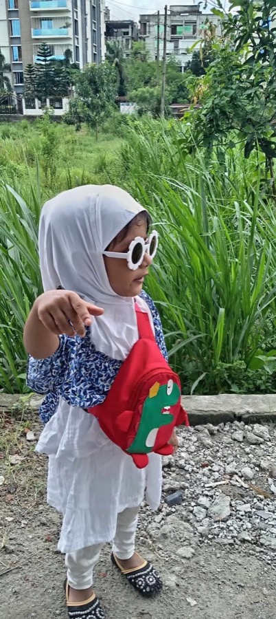 মামাস হার্ট কাস্টমারের বাস্তব ছবি — বাচ্চাদের হিজাব
