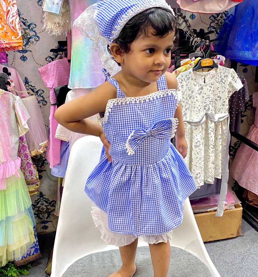 Check Dress With Bandana — ছবি 4
