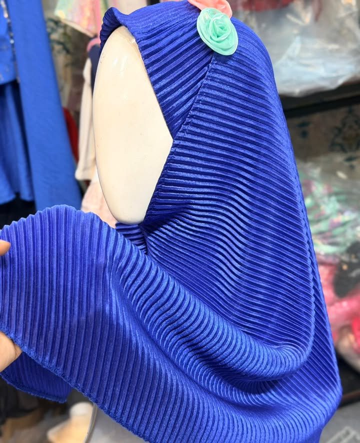 New Crep Bright Royal Blue Hijab