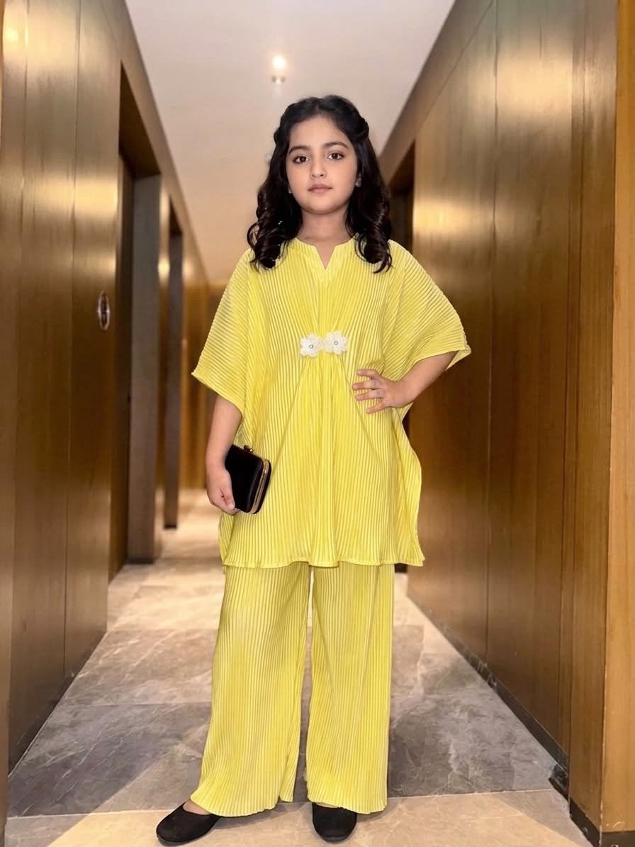 Yellow Crep Kaftan — ছবি 1 — Eid Collection