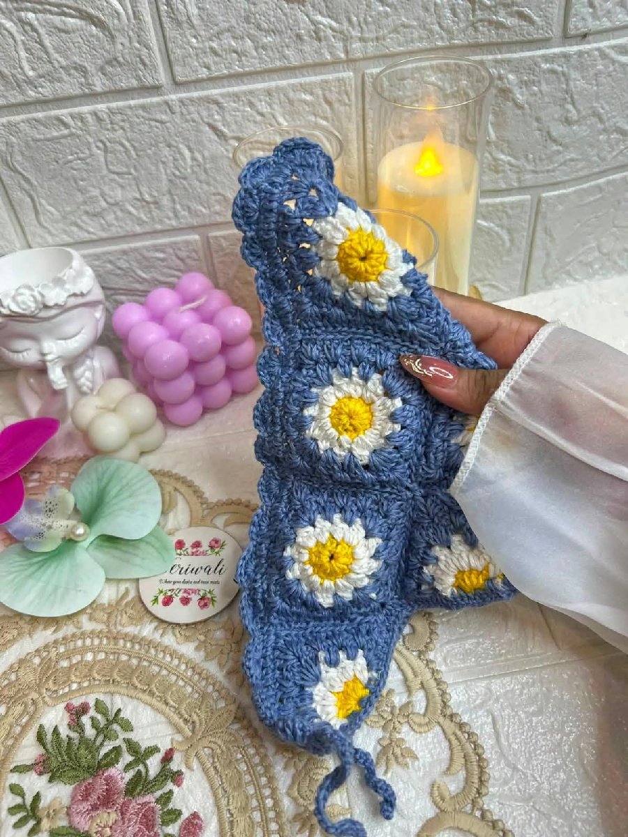 Powder Blue Sunflower Bandana — ছবি 2